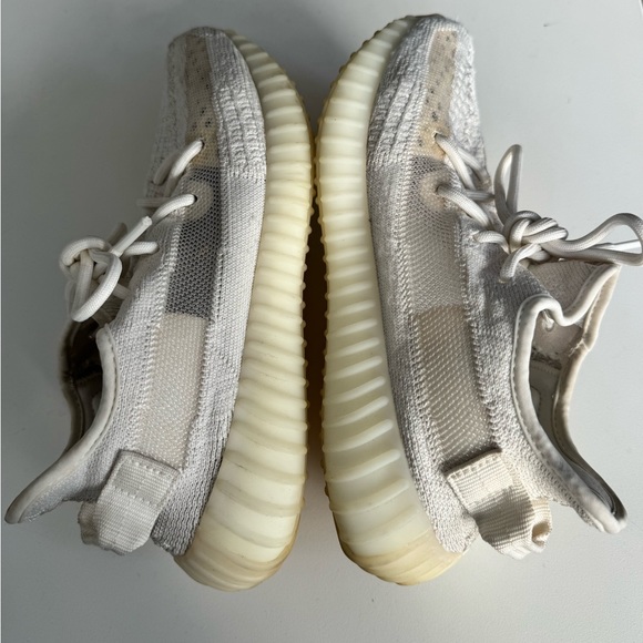 YEEZY BOOST 350 WHITE SZ 6.5 MENS 8.5 WOMENS GREAT CONDITION WITH ORDER INFO - Picture 3 of 8